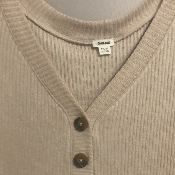 Beige long sleeve top - Picture 2 of 3